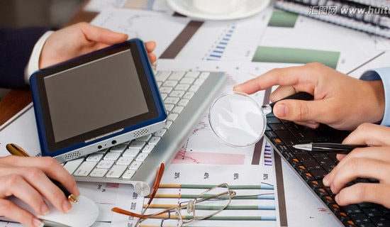 村会计年度述职报告